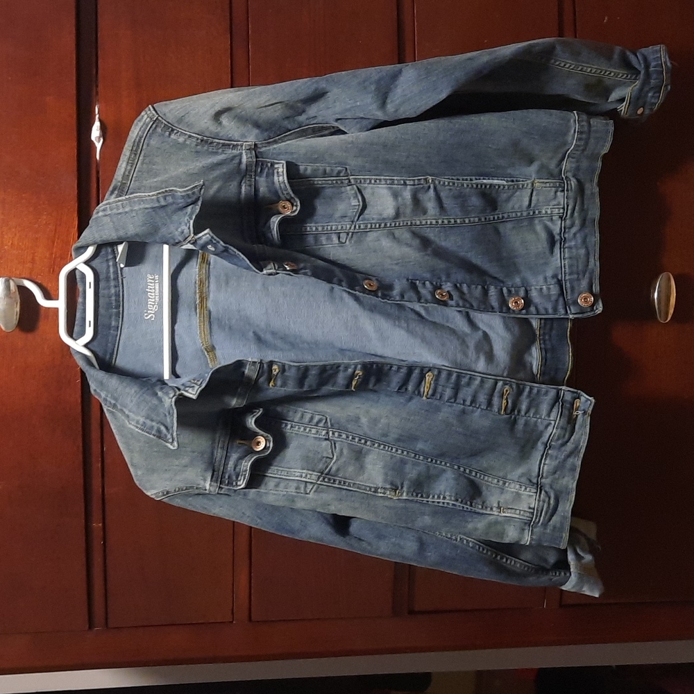 Signature Levi Jean Jacket